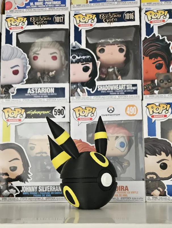 כדור פוקימון אומבריון Umbreon